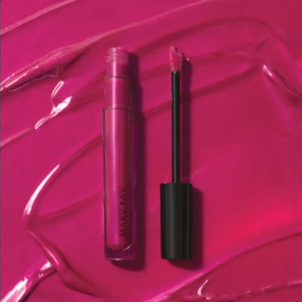 MARY KAY UNLIMITED LIP GLOSS IN BERRY DELIGHT
